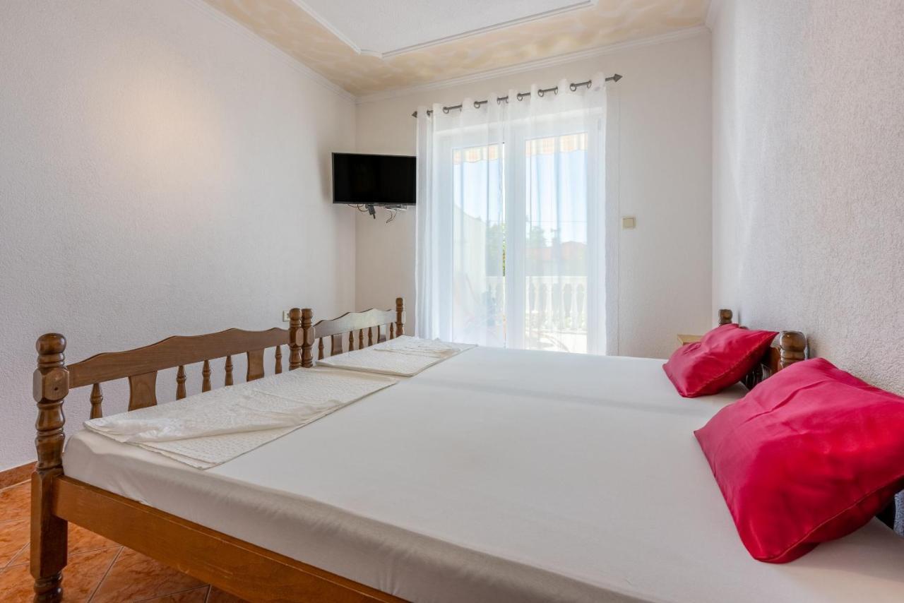 Apartments Pera Selce Eksteriør bilde