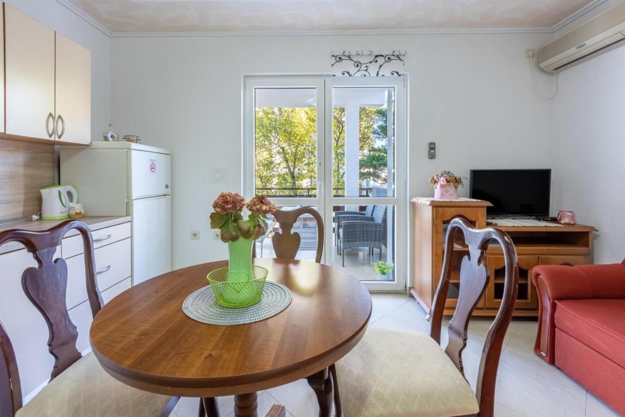 Apartments Pera Selce Eksteriør bilde
