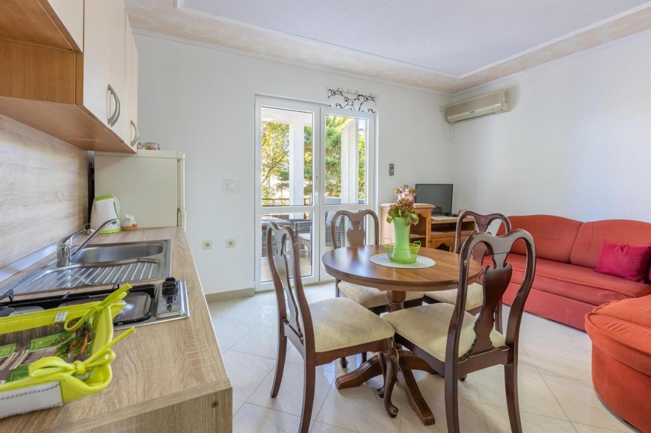 Apartments Pera Selce Eksteriør bilde